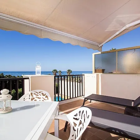 Apartment Sea Front In *